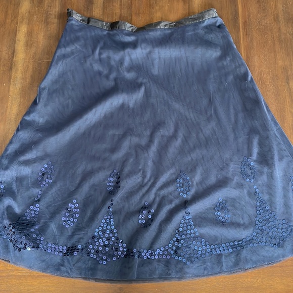 Sparkly✨Holiday Skirt in navy blue size 8 - Picture 5 of 7